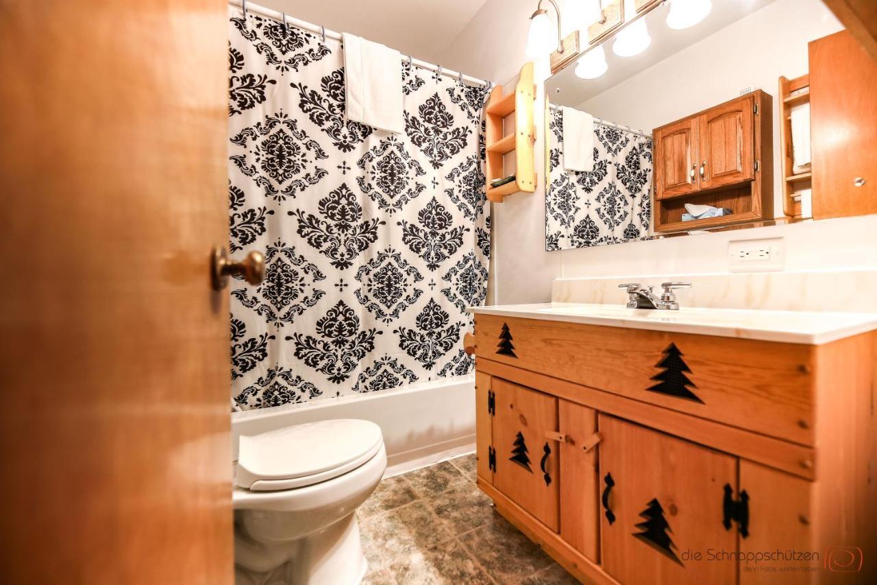 The Pines Country Inn Newcastle Экстерьер фото