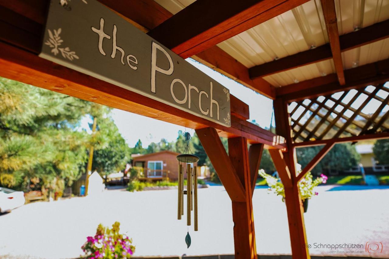 The Pines Country Inn Newcastle Экстерьер фото