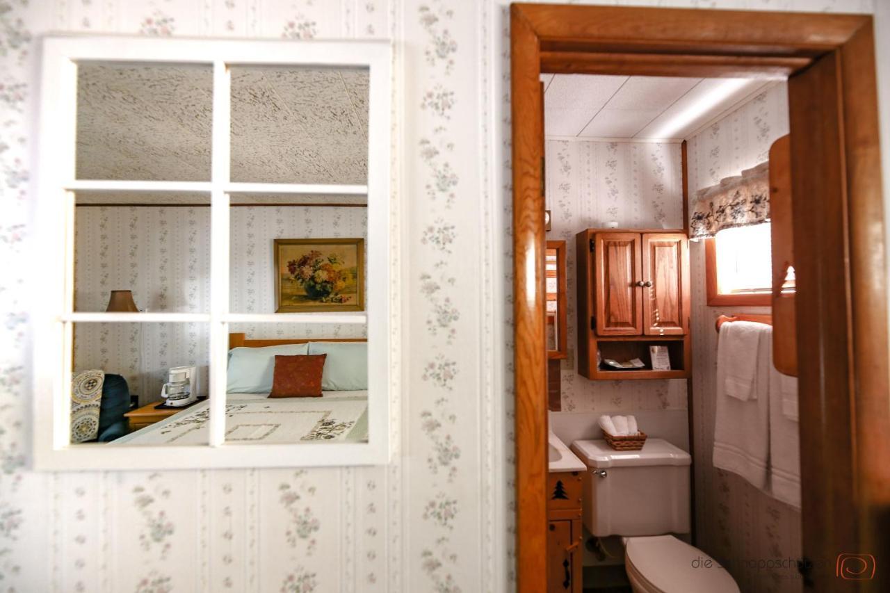 The Pines Country Inn Newcastle Экстерьер фото