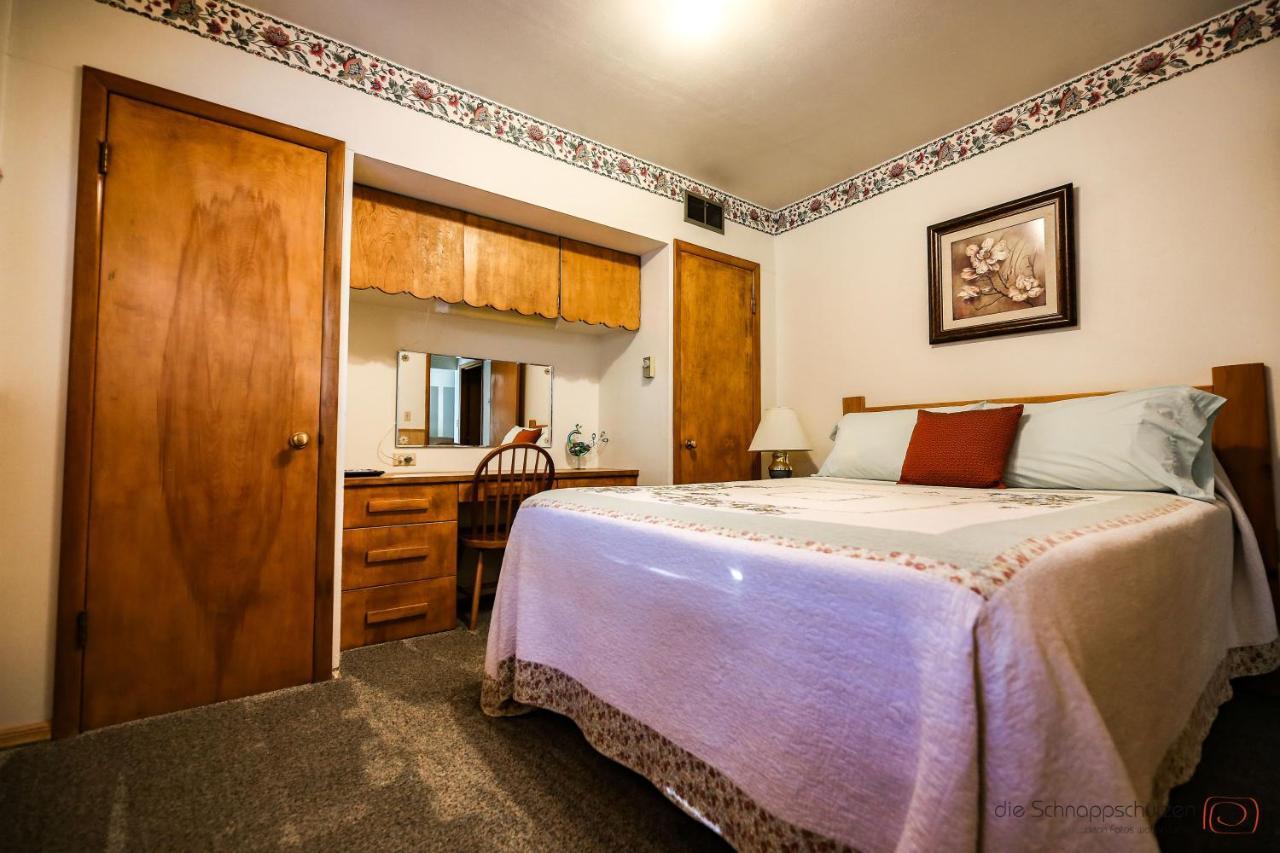 The Pines Country Inn Newcastle Экстерьер фото